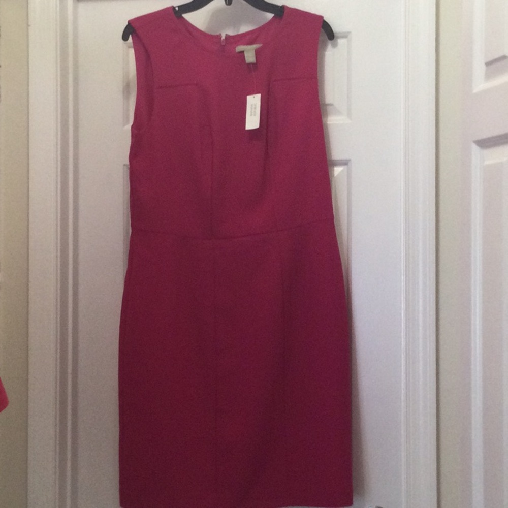Sleeveless dark pink medium-length dress, size 14, Brand new Banana Republic